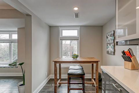 Photo 13 at 2386 Munn's Avenue E, RO River Oaks, Oakville