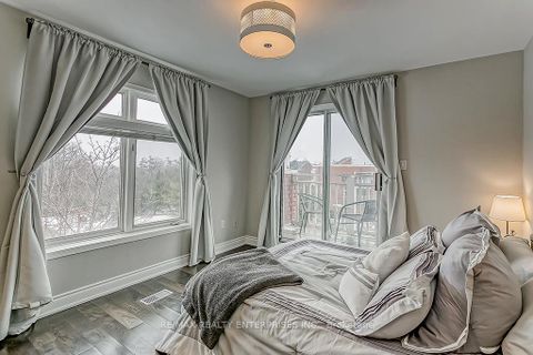 Photo 22 at 2386 Munn's Avenue E, RO River Oaks, Oakville