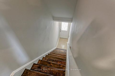 Photo 32 at 2386 Munn's Avenue E, RO River Oaks, Oakville