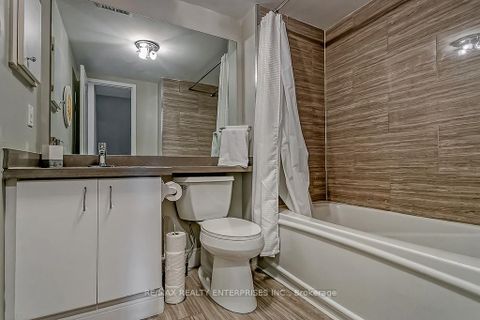 Photo 35 at 2386 Munn's Avenue E, RO River Oaks, Oakville