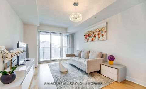 Photo 6 at 802 - 295 Adelaide Street W, Waterfront Communities C1, Toronto