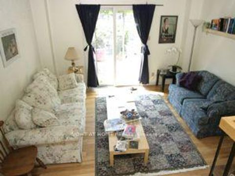 Photo 1 at 11 Quarry Court, Coxwell, Toronto