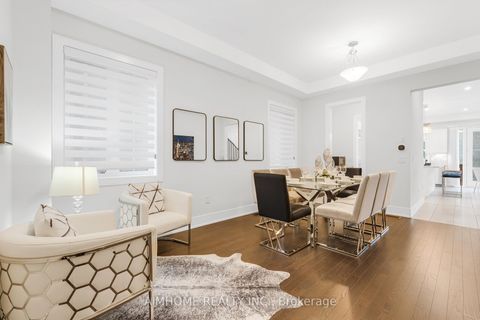 Photo 2 at 27 William Logan Drive, Rural Richmond Hill, Richmond Hill