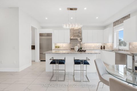 Photo 10 at 27 William Logan Drive, Rural Richmond Hill, Richmond Hill