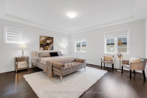 Photo 18 at 27 William Logan Drive, Rural Richmond Hill, Richmond Hill