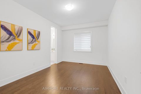 Photo 26 at 27 William Logan Drive, Rural Richmond Hill, Richmond Hill