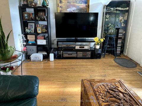 Photo 8 at 72 - 246 John Garland Boulevard, Clairville, Toronto