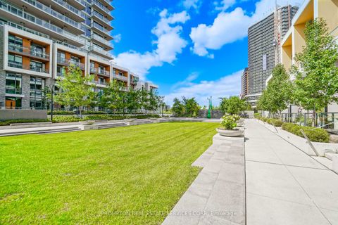 Photo 4 at PH4106 - 95 McMahon Drive, Bayview Village, Toronto