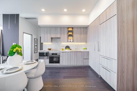 Photo 17 at PH4106 - 95 McMahon Drive, Bayview Village, Toronto