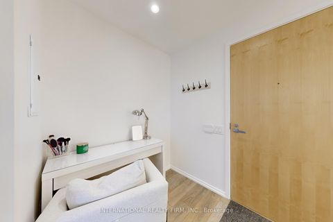 Photo 3 at 2911 - 45 Charles Street E, Yonge Corridor, Toronto