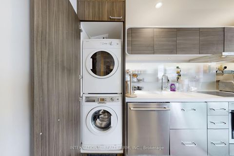 Photo 13 at 2911 - 45 Charles Street E, Yonge Corridor, Toronto