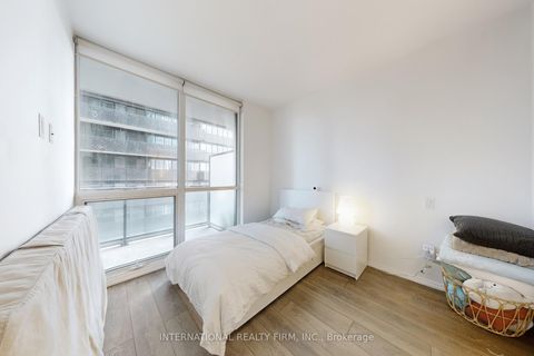 Photo 14 at 2911 - 45 Charles Street E, Yonge Corridor, Toronto