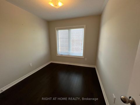 Photo 22 at 26 Sunset Terrace, Vellore Village, Vaughan