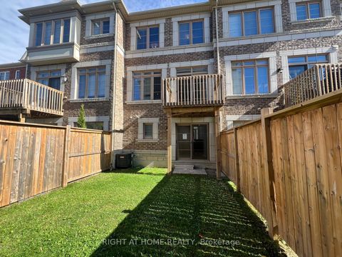 Photo 28 at 26 Sunset Terrace, Vellore Village, Vaughan