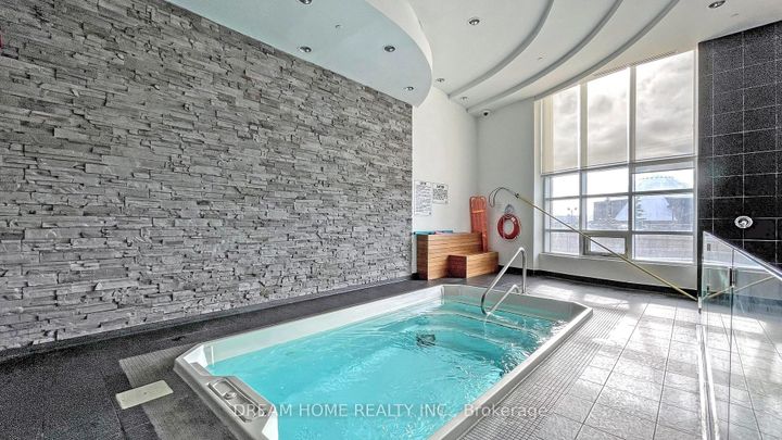 Photo 34 at 721 - 2756 Old Leslie Street, Bayview Village, Toronto