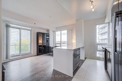 Photo 11 at 721 - 2756 Old Leslie Street, Bayview Village, Toronto
