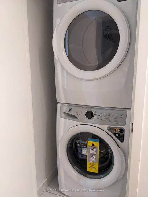 Photo 4 at 3222 - 2031 Kennedy Road, Malvern West, Toronto