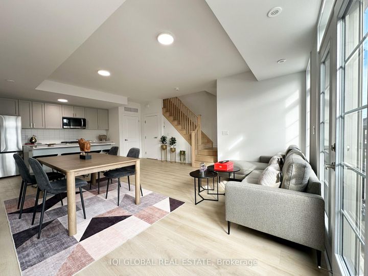 Photo 3 at 109 - 1655 Palmers Sawmill Road, Duffin Heights, Pickering