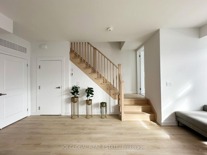 Photo 5 at 109 - 1655 Palmers Sawmill Road, Duffin Heights, Pickering