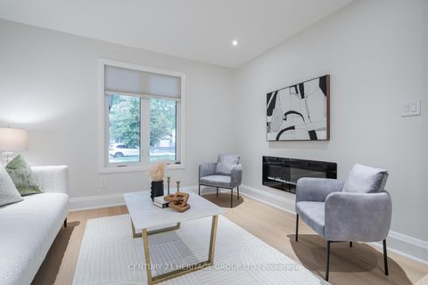 Photo 15 at 23 Merrylyn Drive, North Richvale, Richmond Hill