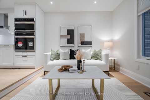 Photo 17 at 23 Merrylyn Drive, North Richvale, Richmond Hill