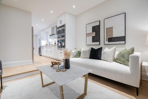 Photo 18 at 23 Merrylyn Drive, North Richvale, Richmond Hill