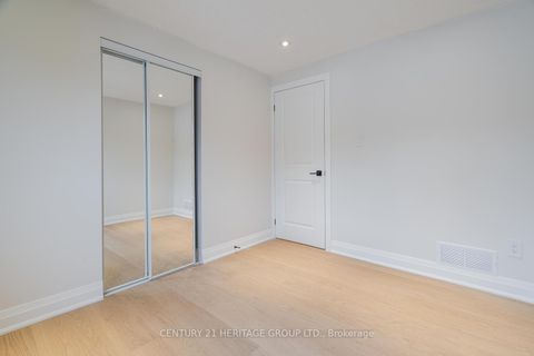 Photo 28 at 23 Merrylyn Drive, North Richvale, Richmond Hill