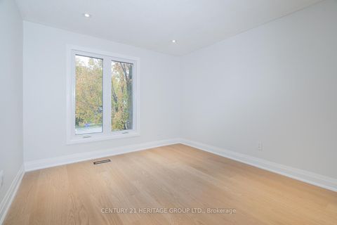 Photo 31 at 23 Merrylyn Drive, North Richvale, Richmond Hill