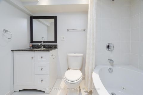 Photo 33 at 23 Merrylyn Drive, North Richvale, Richmond Hill