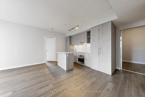 Photo 14 at 5005 - 1 Yorkville Avenue, Annex, Toronto Photo 14 at 5005 - 1 Yorkville Avenue, Annex, Toronto