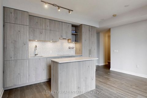 Photo 15 at 5005 - 1 Yorkville Avenue, Annex, Toronto Photo 15 at 5005 - 1 Yorkville Avenue, Annex, Toronto
