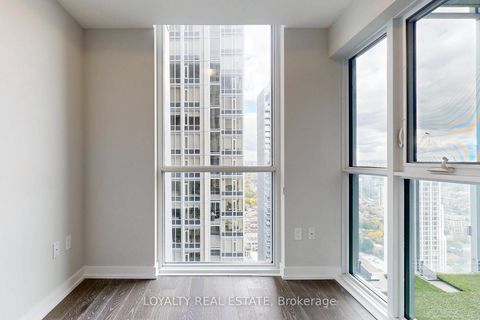 Photo 24 at 5005 - 1 Yorkville Avenue, Annex, Toronto