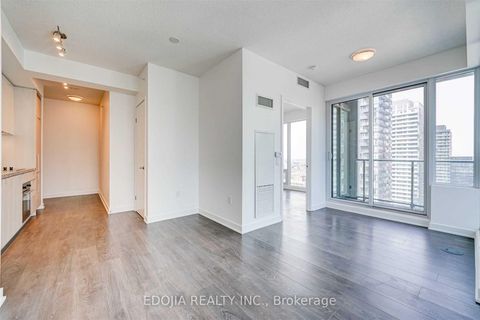 Photo 9 at 3508 - 125 Blue Jays Way, Waterfront Communities C1, Toronto