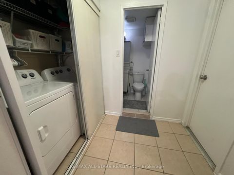 Photo 13 at 109 - 200 Lotherton Pathway, Glen Park, Toronto