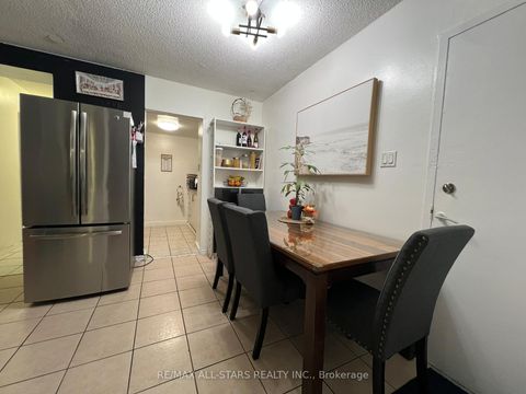 Photo 17 at 109 - 200 Lotherton Pathway, Glen Park, Toronto Photo 17 at 109 - 200 Lotherton Pathway, Glen Park, Toronto