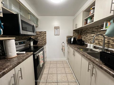 Photo 18 at 109 - 200 Lotherton Pathway, Glen Park, Toronto Photo 18 at 109 - 200 Lotherton Pathway, Glen Park, Toronto