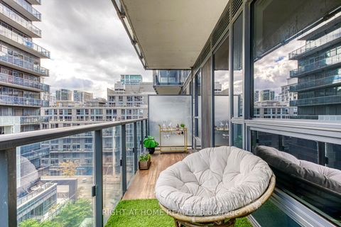 Photo 14 at 748 - 1030 King Street W, Niagara, Toronto