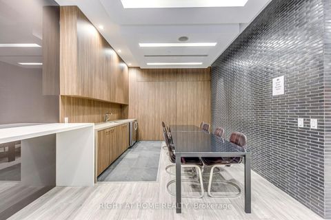 Photo 24 at 748 - 1030 King Street W, Niagara, Toronto