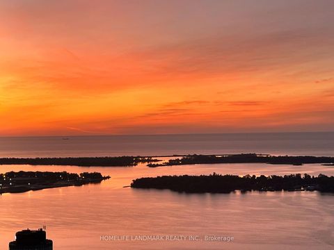 Photo 3 at 5903 - 14 York Street, Waterfront Communities C1, Toronto