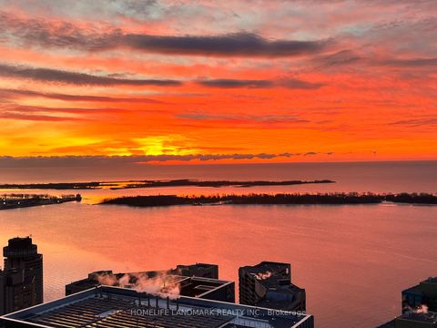 Photo 11 at 5903 - 14 York Street, Waterfront Communities C1, Toronto