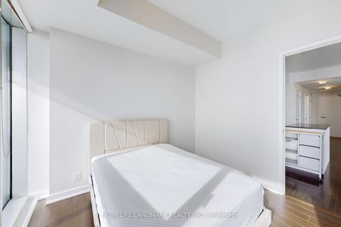 Photo 21 at 5903 - 14 York Street, Waterfront Communities C1, Toronto