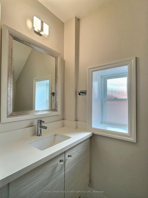 Photo 14 at 21 Christina Crescent, Maryvale, Toronto Photo 14 at 21 Christina Crescent, Maryvale, Toronto