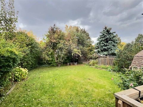 Photo 29 at 21 Christina Crescent, Maryvale, Toronto Photo 29 at 21 Christina Crescent, Maryvale, Toronto