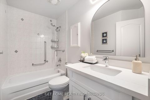 Photo 35 at 39 Schooner Lane, Rouge E10, Toronto