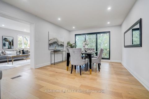 Photo 8 at 14 Sandalwood Place, Don Mills, Toronto