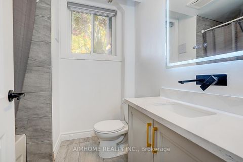 Photo 20 at 14 Sandalwood Place, Don Mills, Toronto