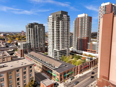 Photo 4 at 908 - 1410 Dupont Street, Junction, Toronto