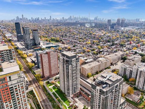 Photo 8 at 908 - 1410 Dupont Street, Junction, Toronto