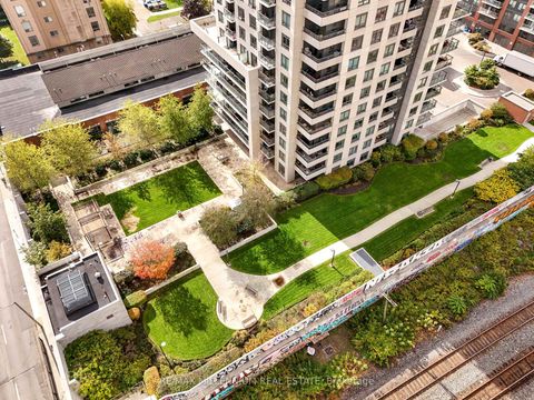 Photo 10 at 908 - 1410 Dupont Street, Junction, Toronto