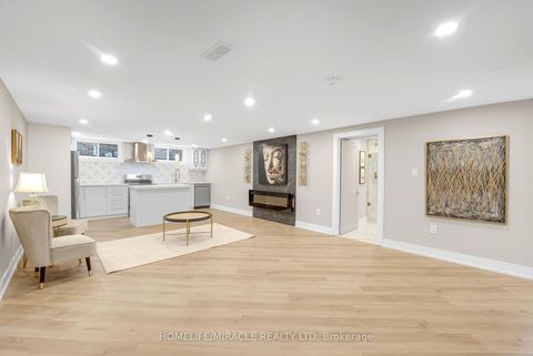 Photo 23 at 125 Elmcrest Road, West Deane, Toronto